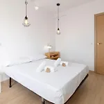 別荘 Modern 2br In Beautiful ブリアナ