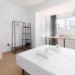 別荘 Modern 2br In Beautiful ブリアナ