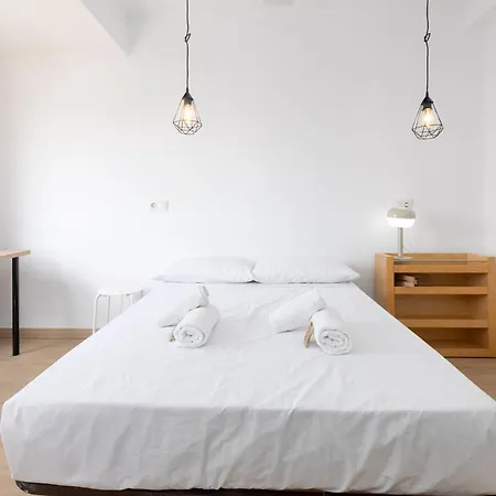 Modern 2br In Beautiful Burriana