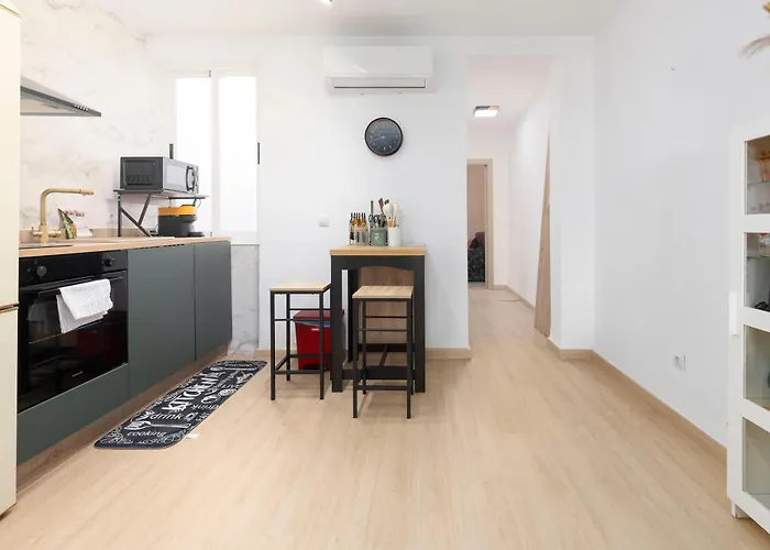 Modern 2br In Beautiful Burriana